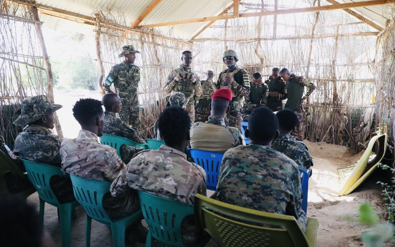 ATMIS conducts mentorship training for Somali police officers in Dhobley town
