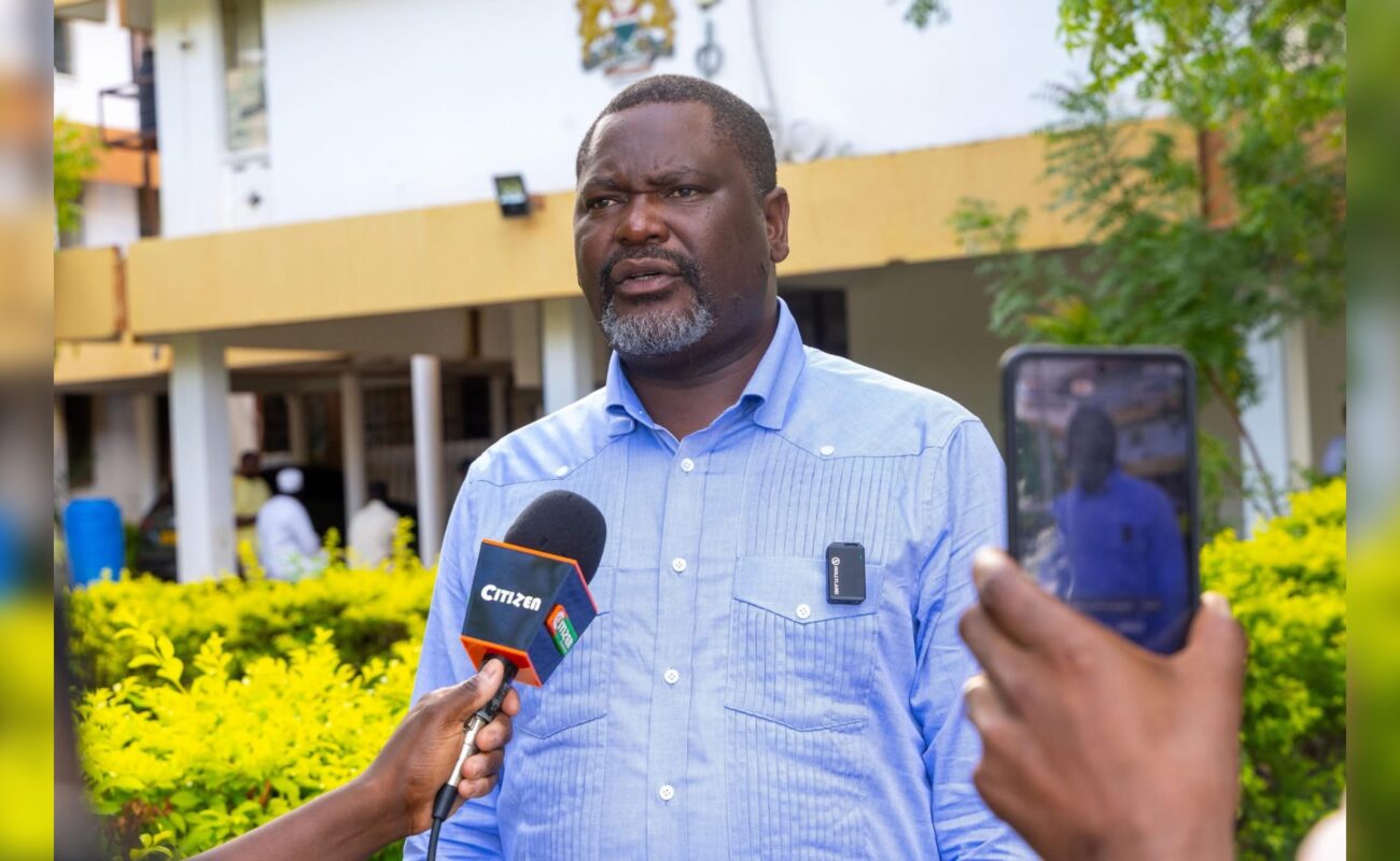 “I am disappointed”. Says Public Service CS after an Impromptu visit to Garissa regional offices