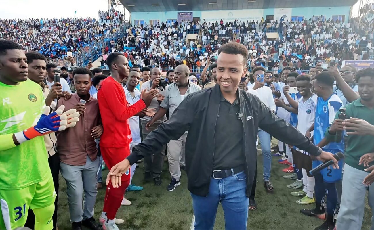 Somalia Regrets US Entry Denial for Referee Omar Artan as Thousands Welcome Him Home