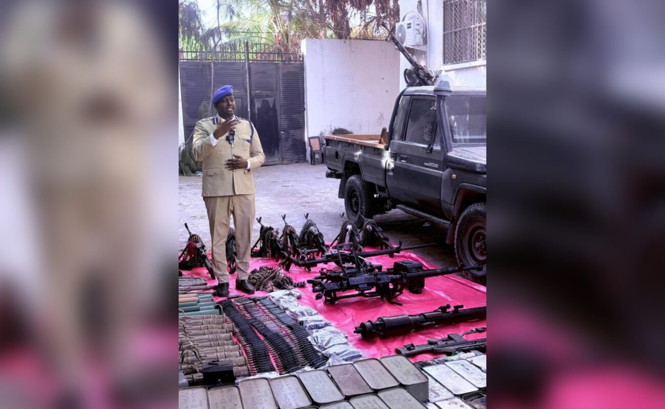 Somali Government Displays Seized Weapons After Mogadishu Clashes as Political Crisis Deepens