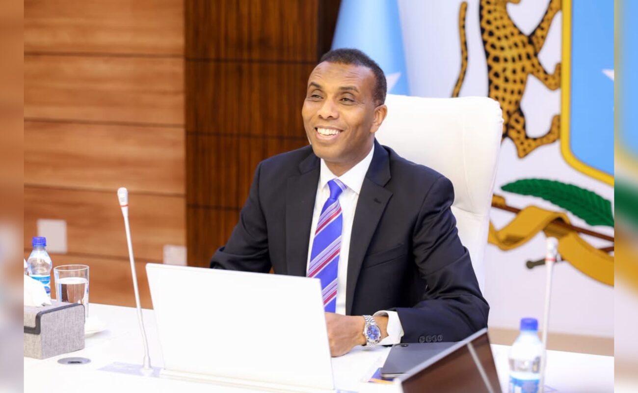 Somalia PM Congratulates Form Four Top Student as National Exam System Marks 11 Years